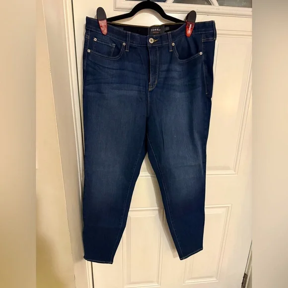 Torrid jeans - Picture 5 of 10